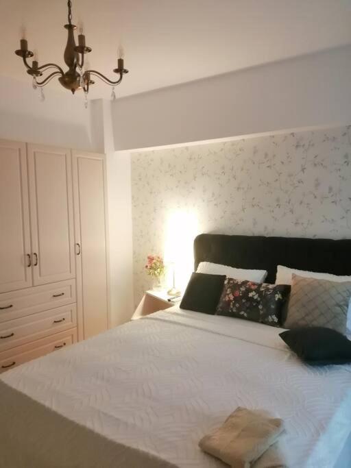 Appartamento Apartament Unirii Bucarest Esterno foto