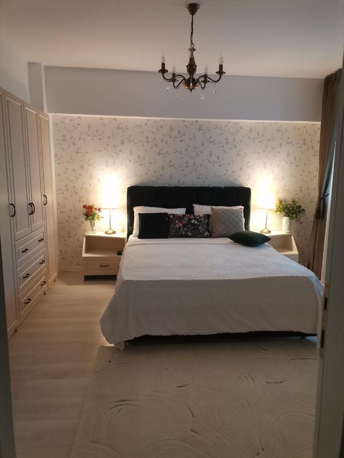 Appartamento Apartament Unirii Bucarest Esterno foto