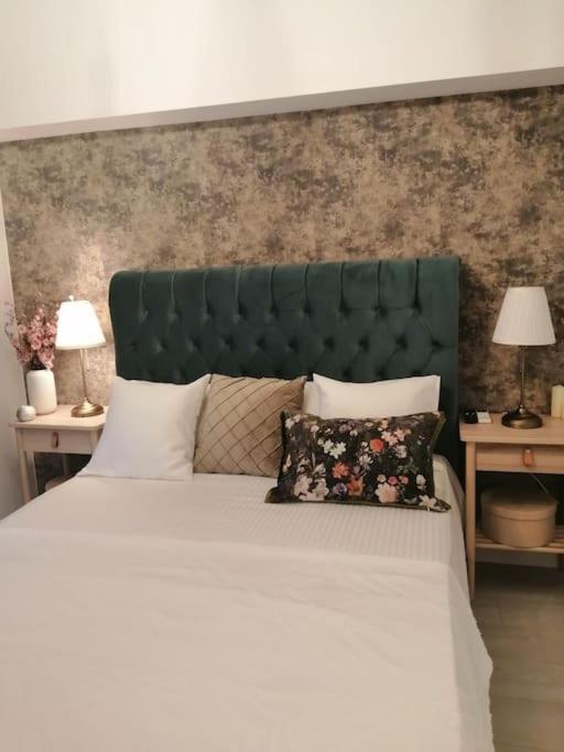Appartamento Apartament Unirii Bucarest Esterno foto