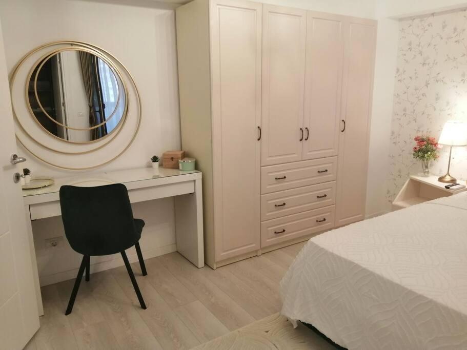 Appartamento Apartament Unirii Bucarest Esterno foto